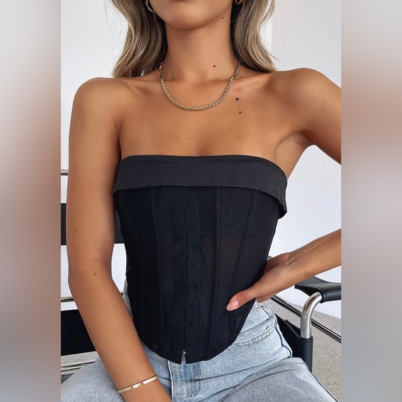 white fox black bustier top - Picture 5 of 5